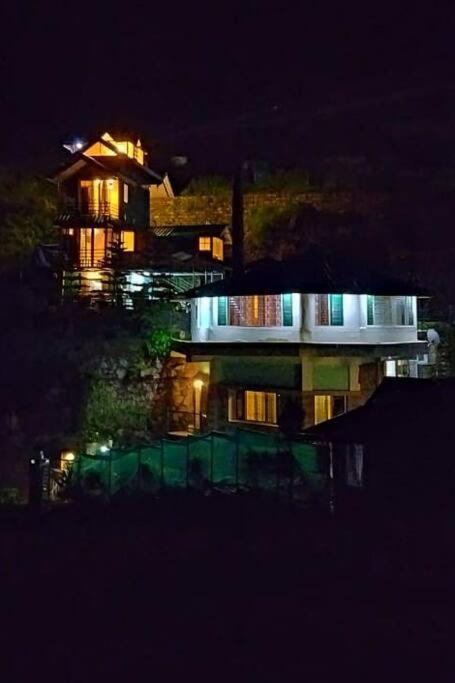 Kasauli Cascade A Cheerfull 4 Bedroom Challet Zewnętrze zdjęcie