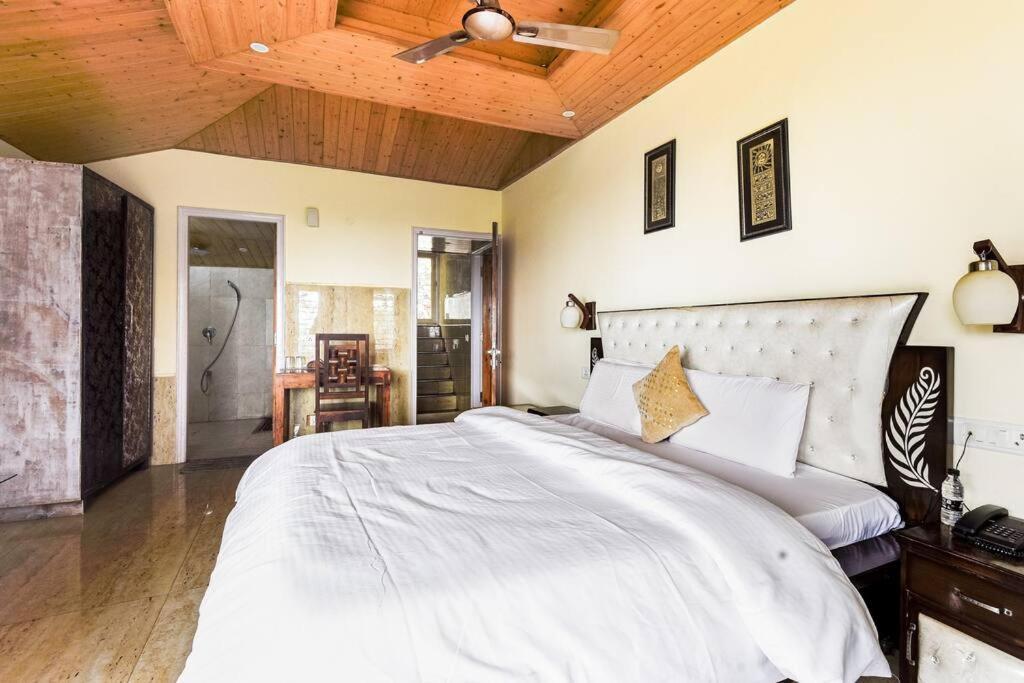 Kasauli Cascade A Cheerfull 4 Bedroom Challet Zewnętrze zdjęcie
