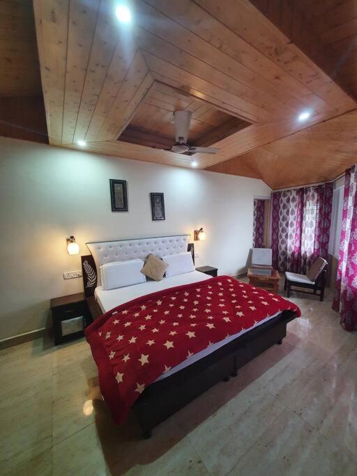 Kasauli Cascade A Cheerfull 4 Bedroom Challet Zewnętrze zdjęcie