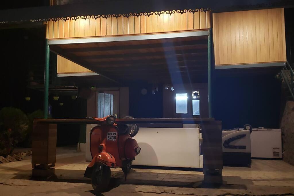 Kasauli Cascade A Cheerfull 4 Bedroom Challet Zewnętrze zdjęcie