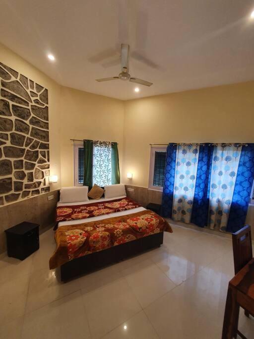Kasauli Cascade A Cheerfull 4 Bedroom Challet Zewnętrze zdjęcie